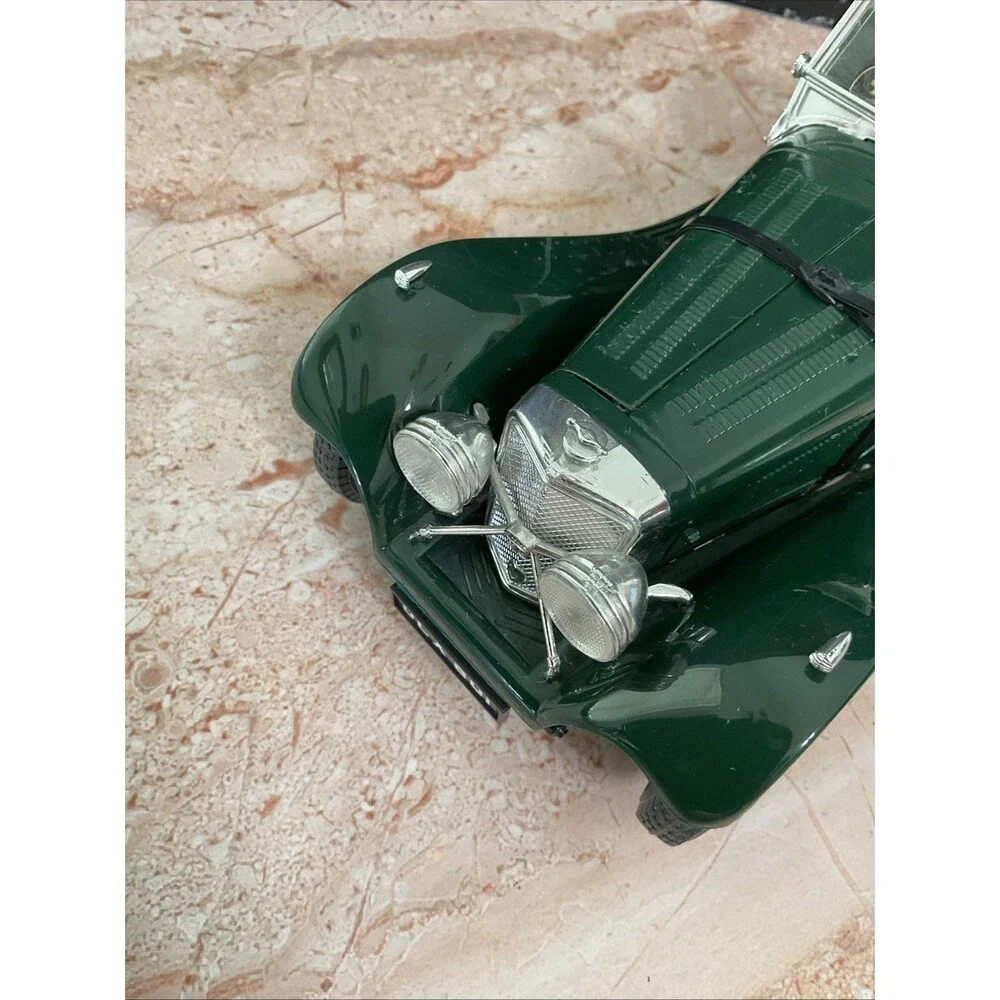 Jaguar SS 100 Burago made in Italy diecast